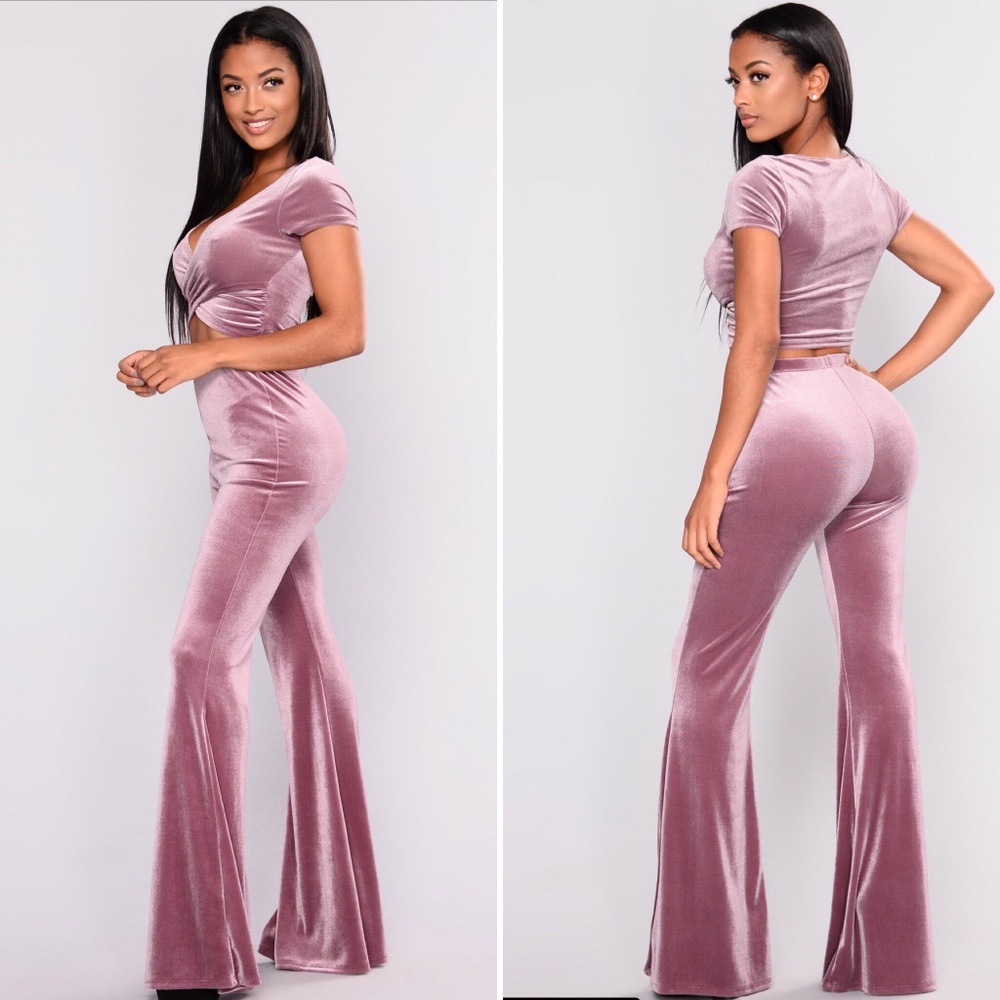 BNWT! Matching Velvet Crop Top And Pants